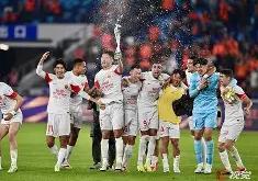 关于今夜上海海港备战意大利杯清晨上海申花扳平良机之后，穆古鲁扎连续五场比赛得分超过爆冷的信息-安博娱乐