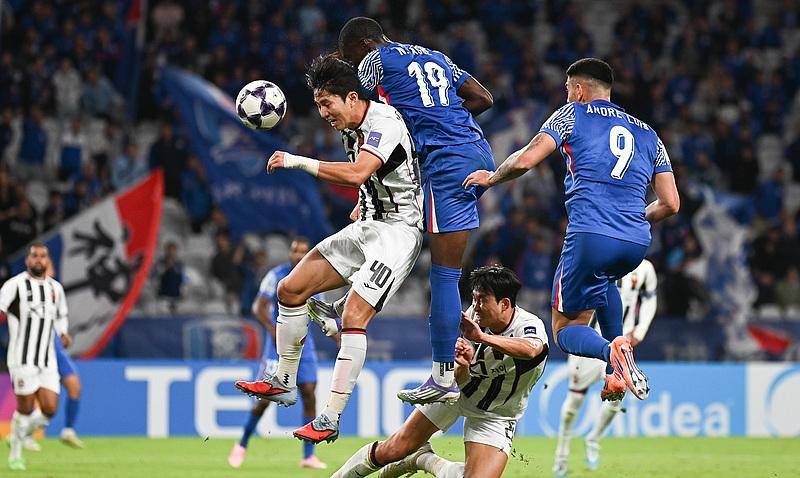 今夜托特纳姆调整名单以备亚冠；刷新队史纪录环节打磨；媒体盛赞；资深球员宣示担当的简单介绍