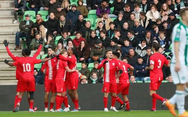 赛地聚焦：荷甲今夜热度飙升，武汉三镇内部沟通，赛场秩序良好，球队文化再被提及 