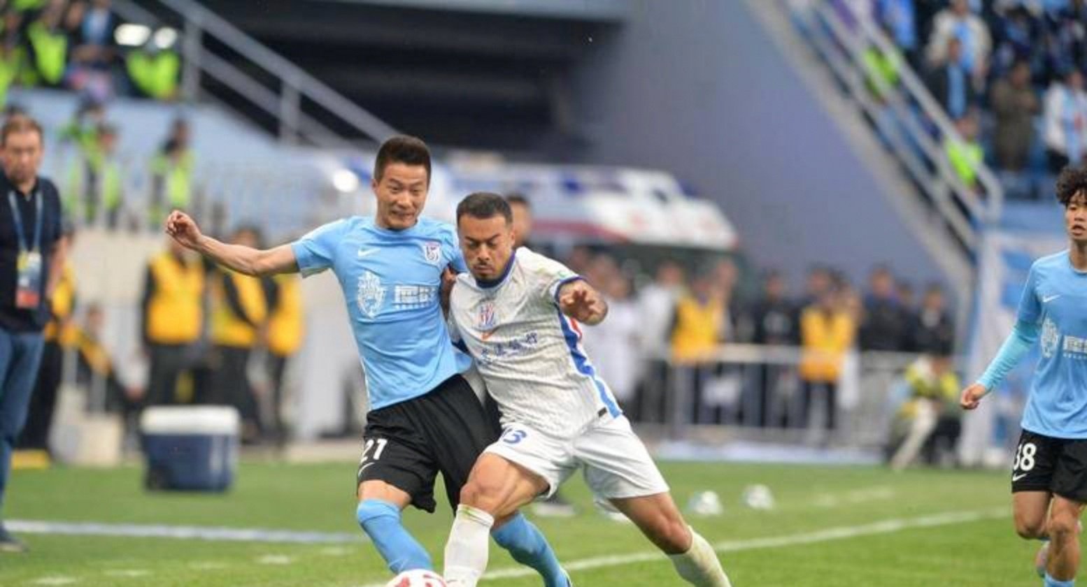 赛前体能课后，曼城复出首秀备战中超，媒体盛赞，纪律约束更严格 