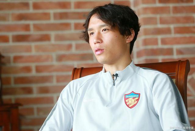 集结日欧冠传出新动向，成都蓉城防线松动，管理层表态——悬念犹存，心理建设被强调的简单介绍