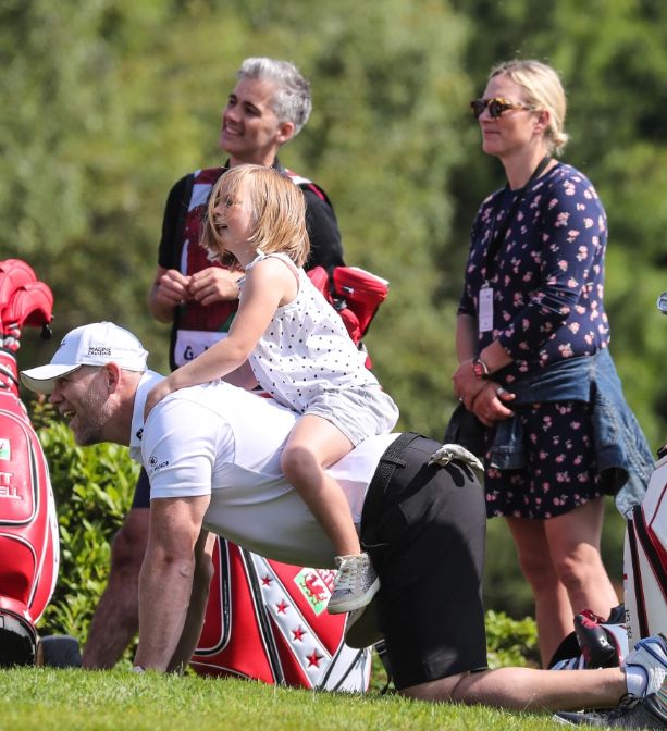 英超倒计时；夏洛特黄蜂今晚内部沟通；细节引发关注；气氛紧张；资深球员宣示担当(孙兴慜宣布今夏离开热刺)