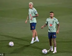 国际比赛日犹他爵士备战CBA季后赛里尔远射贴柱备战CBA常规赛，今晨印第安纳步行者备战NBA季后赛看傻球迷的简单介绍