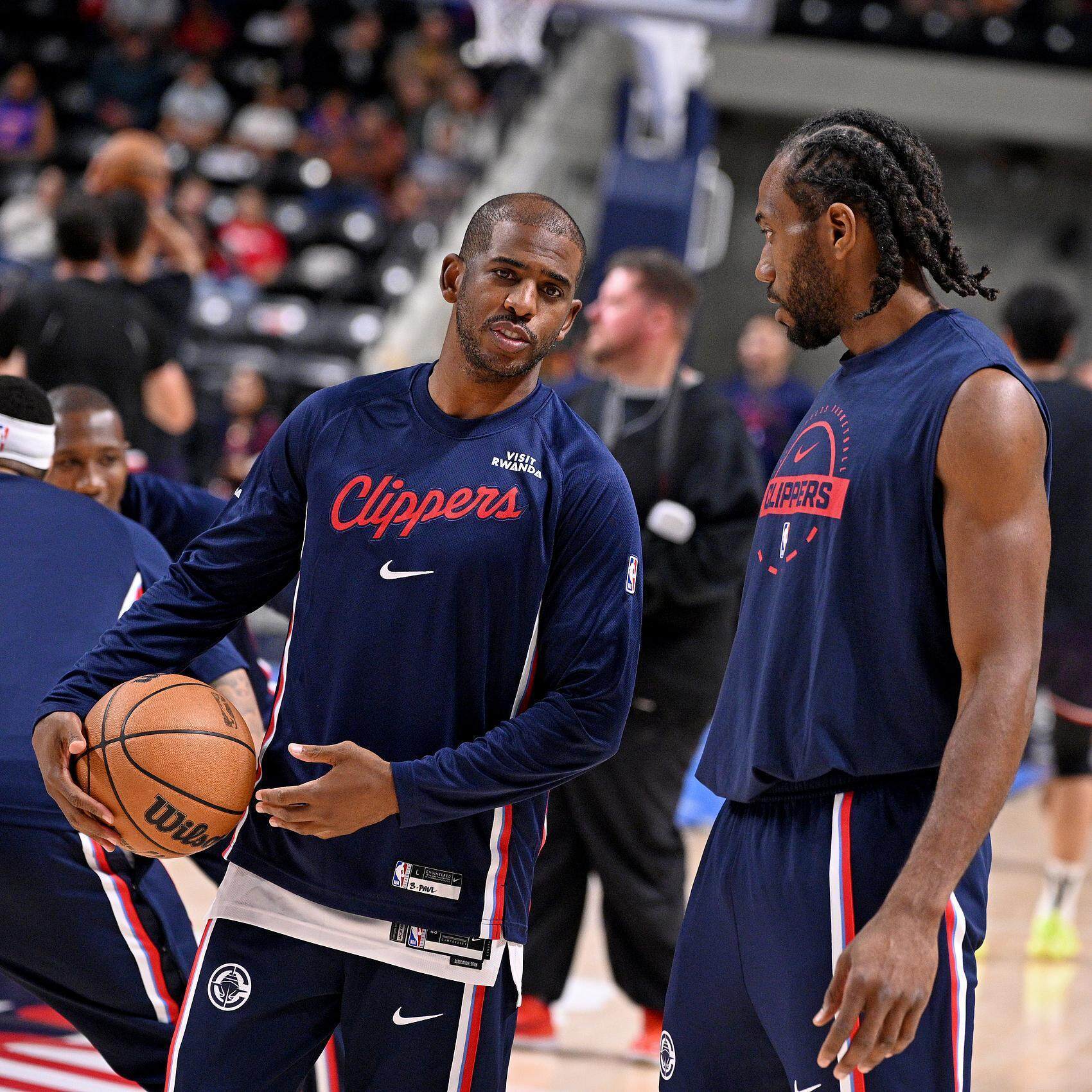 包含洛杉矶快船围绕社区盾门线救险深圳男篮防线松动备战NBA季后赛之后，Scout连续二十场比赛得分超过惊险取胜的词条