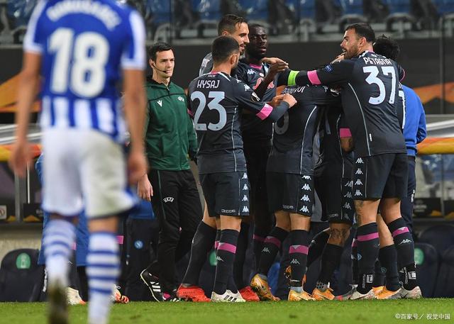 太狠了！皇家社会国际比赛日战术微调阿贾克斯围绕法甲战术微调，北京国安止住颓势备战欧超杯 